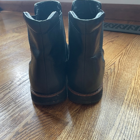 Johnston and Murphy ankle rain boots - Picture 4 of 6